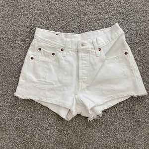 Levi’s 501 White Jean Shorts
